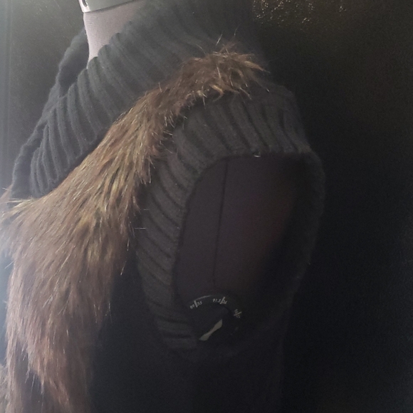 Lavena fashion sleeveless vest size medium - Picture 4 of 9